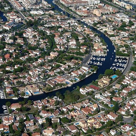 Alberes 61-B Empuriarent Villa Empuriabrava Eksteriør bilde