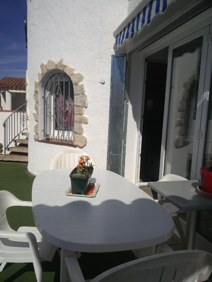 Alberes 61-B Empuriarent Villa Empuriabrava Eksteriør bilde